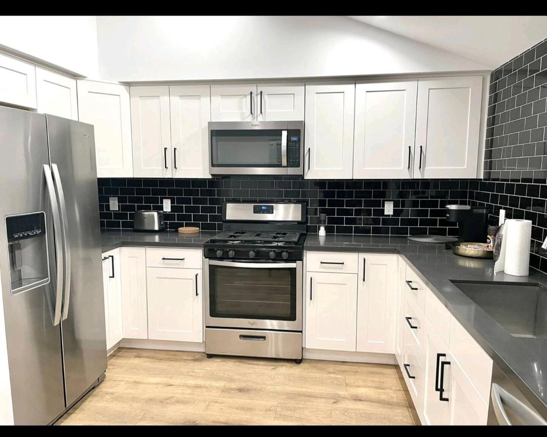 Gated Private House With Own Parking Sherman Oaks Los Angeles Esterno foto